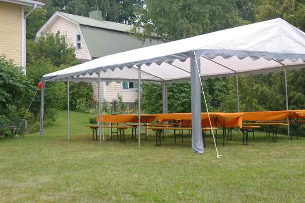 Marquee on the lakeside lawn